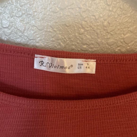 Mini dress perfect for fall - Picture 3 of 3